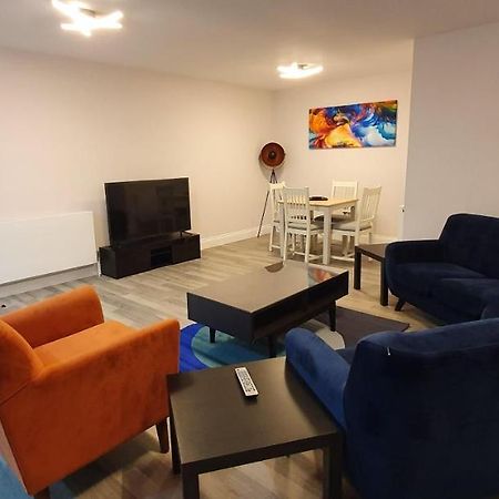 Garland Modern Spacious Apartment, Brentwood 1 外观 照片