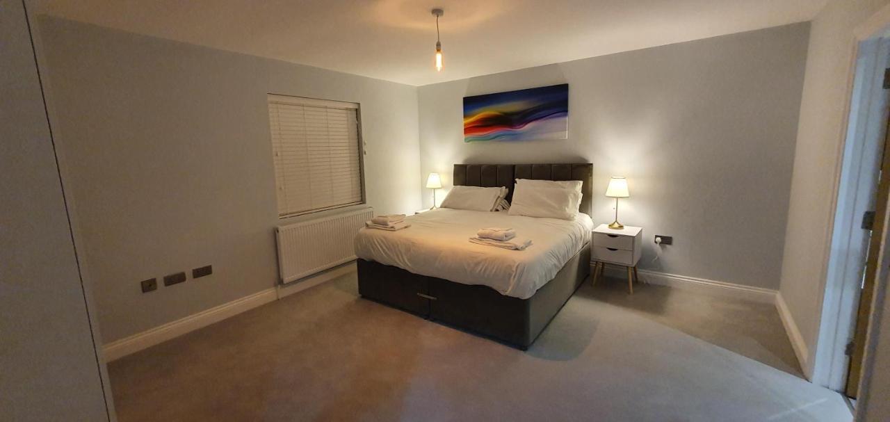 Garland Modern Spacious Apartment, Brentwood 1 外观 照片