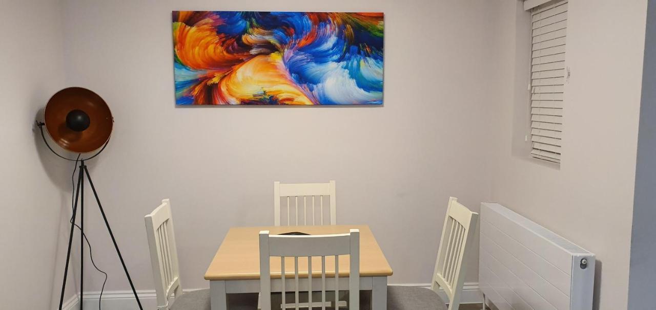 Garland Modern Spacious Apartment, Brentwood 1 外观 照片