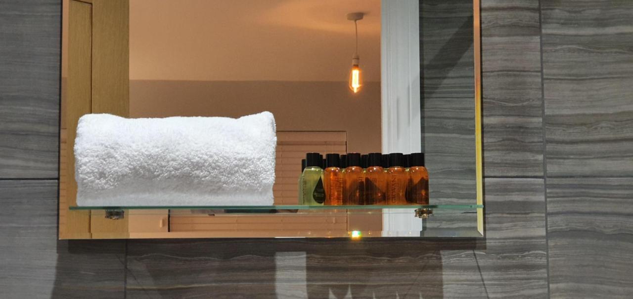 Garland Modern Spacious Apartment, Brentwood 1 外观 照片