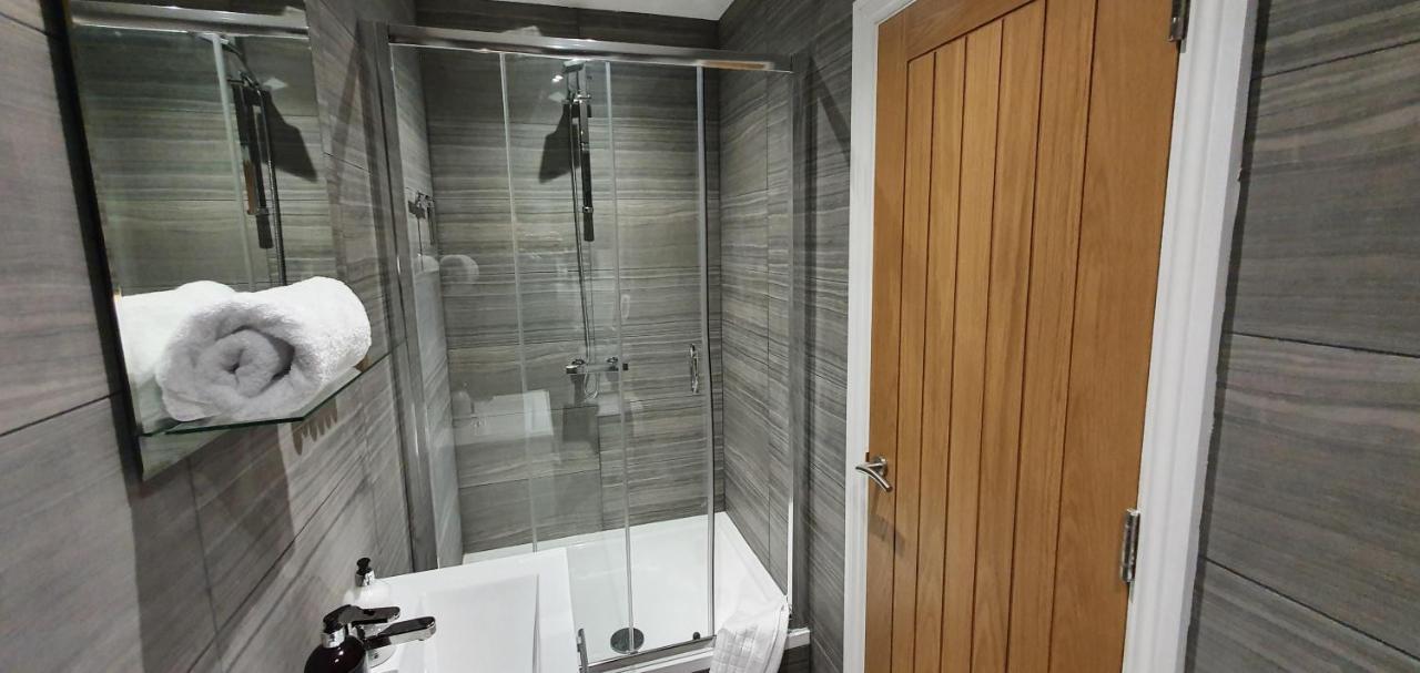 Garland Modern Spacious Apartment, Brentwood 1 外观 照片
