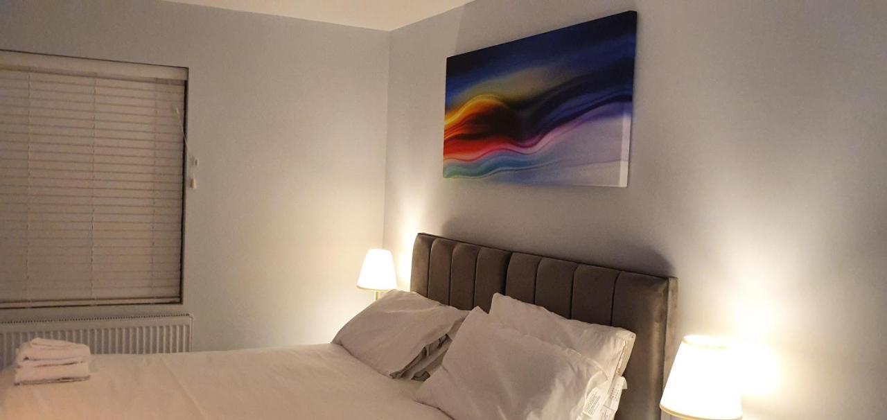 Garland Modern Spacious Apartment, Brentwood 1 外观 照片